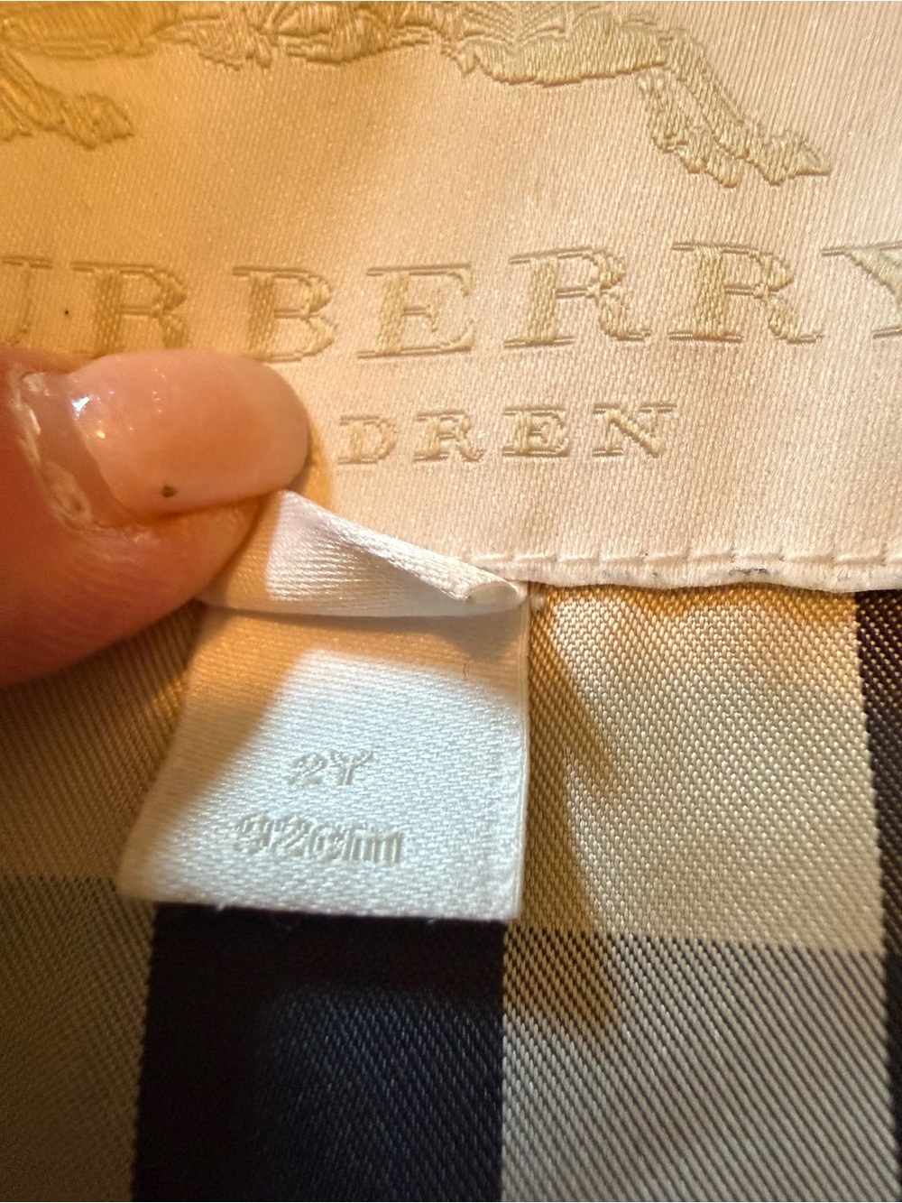Burberry Red Quilted Kids Puffer Jacket - Picture 7 of 11